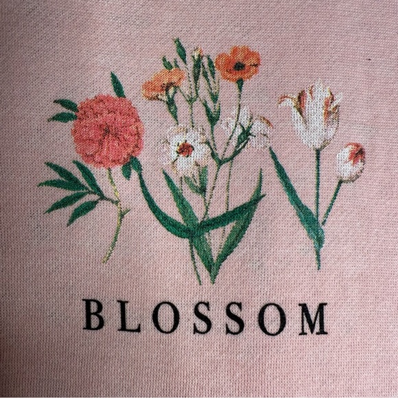 Women’s Pink Long Sleeves Sweatshirt Small - Picture 5 of 8